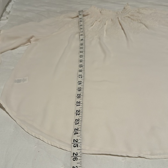 VINTAGE LOFT™️ Women's Size LP High Neck Embroidered Cream Long Sleeve Blouse - Picture 9 of 11
